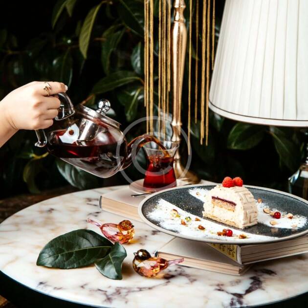 French Raspberry Mille-Feuille